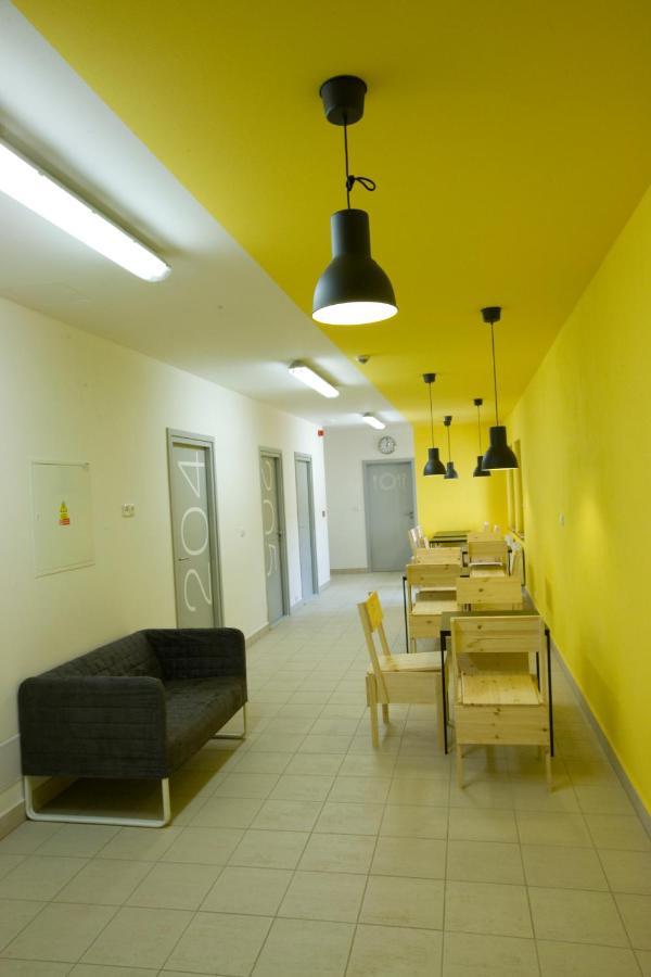 Hostel U Zlateho Kohouta Kromeriz Exterior photo